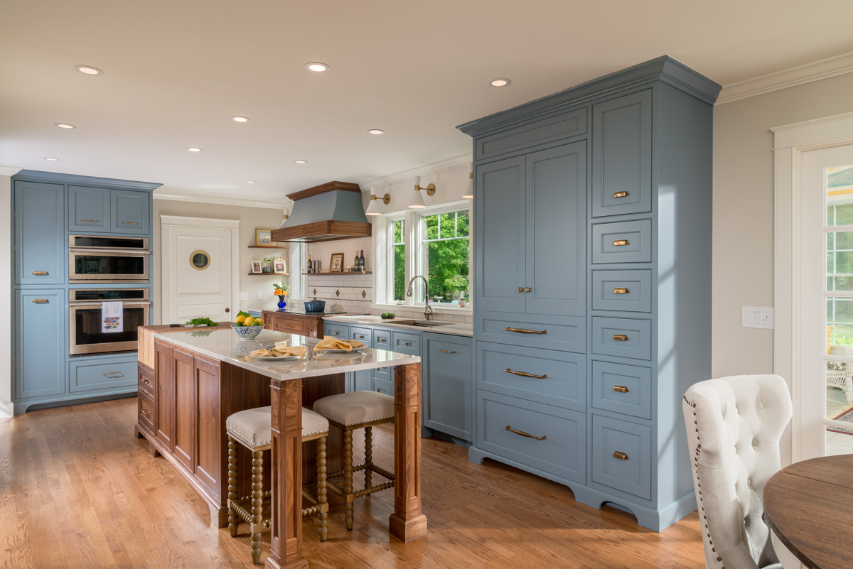 Local Interior Designer Turns Personal Kitchen Into Showroom!