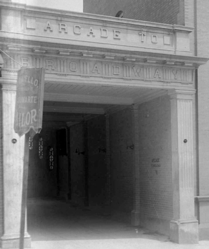 Saratoga Bathhouse